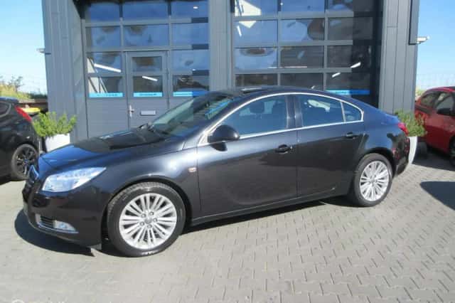 Opel Insignia (2012) thumbnail 1