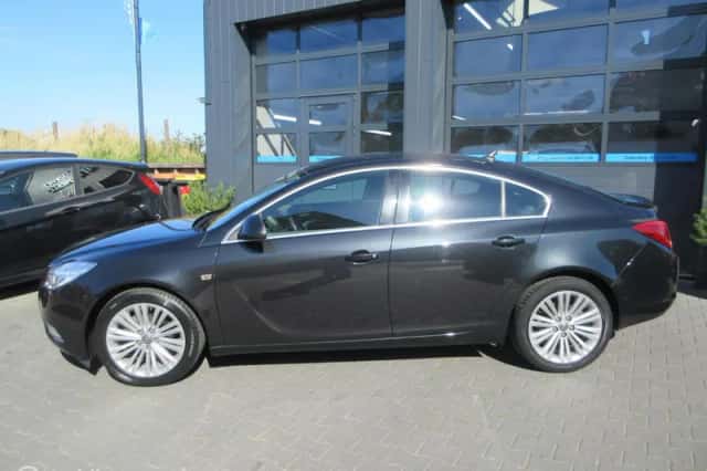 Opel Insignia (2012) thumbnail 5