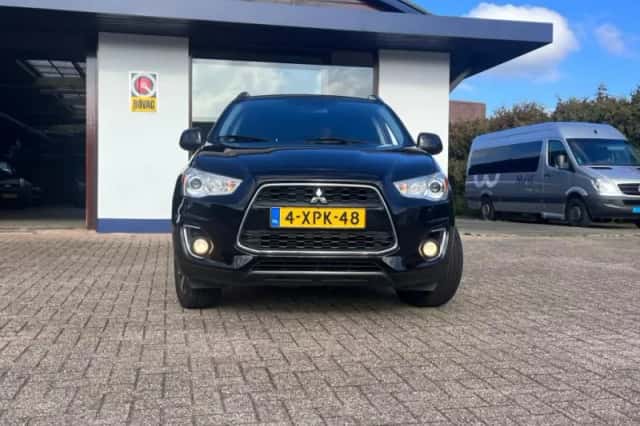 Mitsubishi ASX (2014) thumbnail 2
