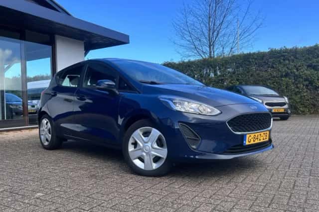 Ford Fiesta (2019) thumbnail 2