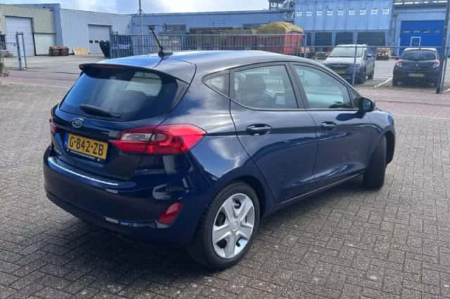 Ford Fiesta (2019) thumbnail 3