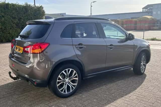 Mitsubishi ASX (2017) thumbnail 4
