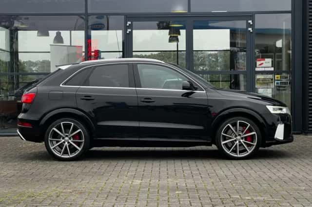 Audi RS Q3 (2016) thumbnail 5