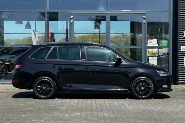 Škoda Fabia (2021) thumbnail 5