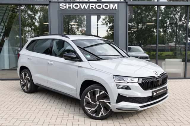 Škoda Karoq (2023) thumbnail 3