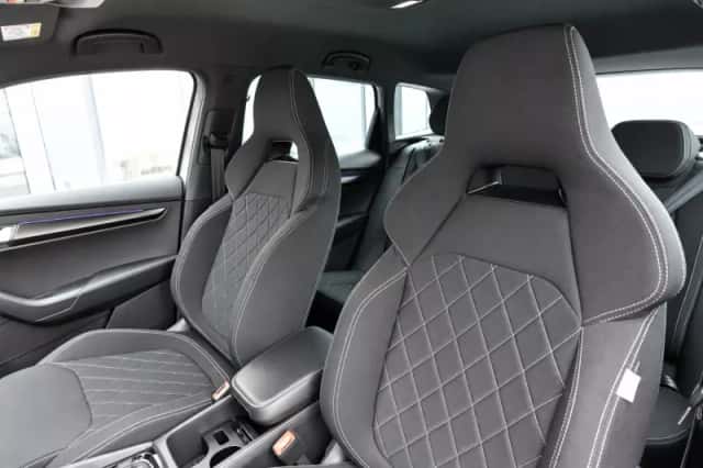 Škoda Karoq (2023) thumbnail 6
