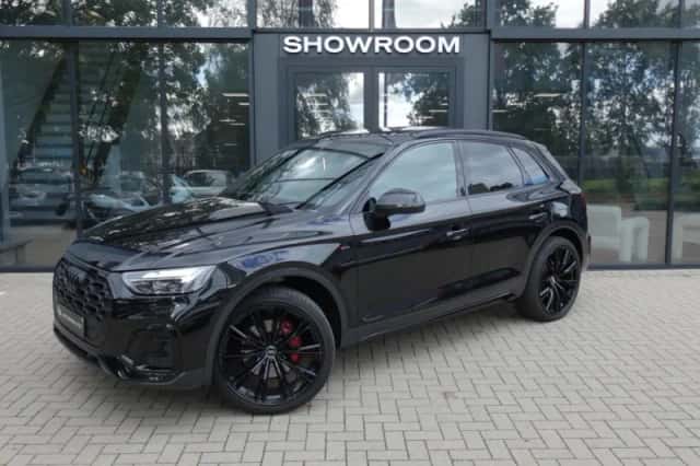 Audi Q5 (2023) thumbnail 1