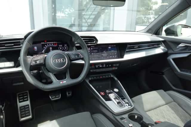 Audi S3 (2024) thumbnail 3