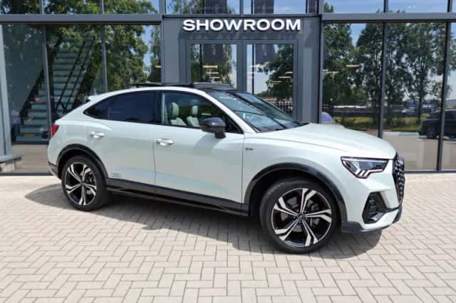 Audi Q3 Sportback (2022) thumbnail 3