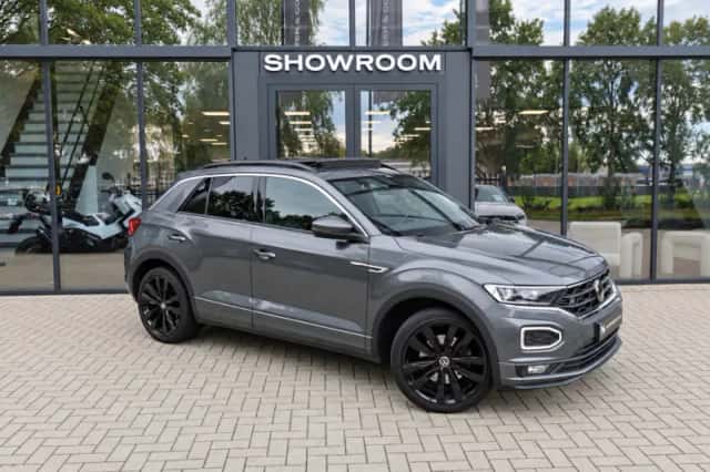 Volkswagen T-Roc (2020) thumbnail 3