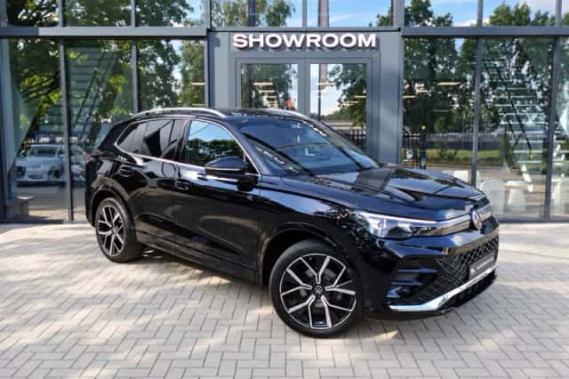 Volkswagen Tiguan (2024) thumbnail 3