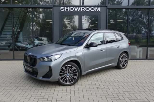 BMW X1 (2023) thumbnail 1