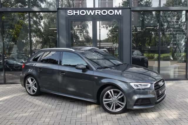 Audi A3 (2019) thumbnail 3