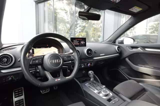 Audi A3 (2019) thumbnail 4