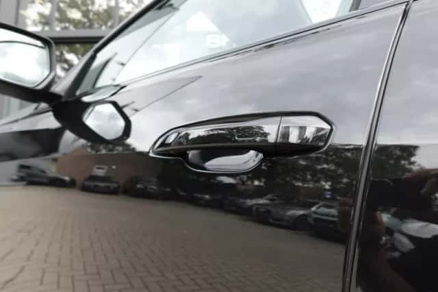Audi Q8 (2025) thumbnail 5