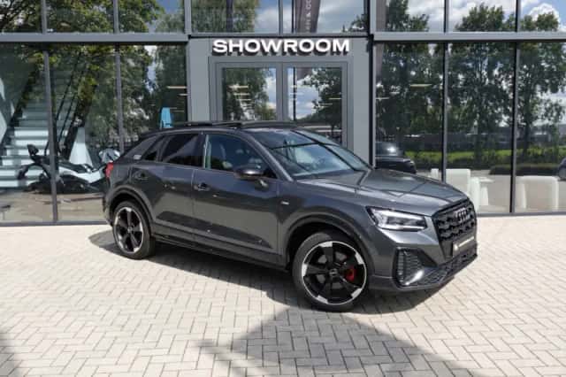 Audi Q2 (2022) thumbnail 3