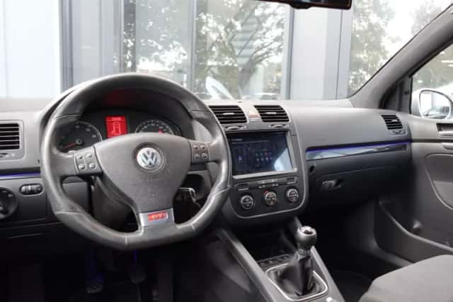 Volkswagen Golf (2006) thumbnail 3