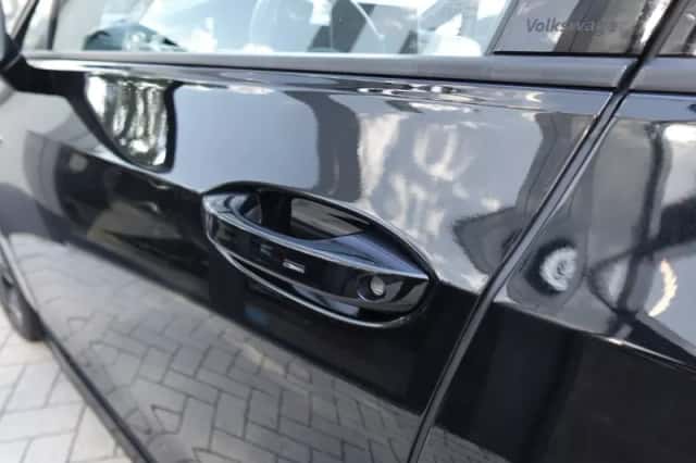 Volkswagen Golf (2025) thumbnail 5