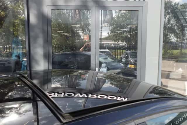 Volkswagen Golf (2025) thumbnail 6