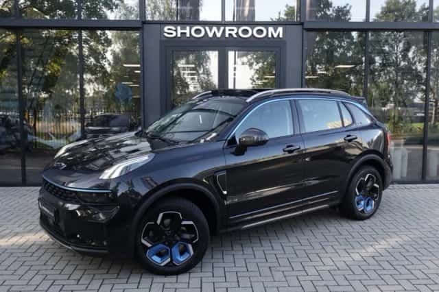 Lynk & Co 01 (2022) thumbnail 1