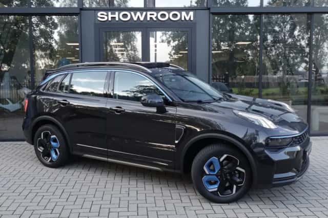 Lynk & Co 01 (2022) thumbnail 3