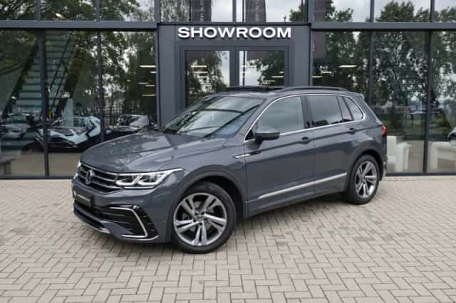 Volkswagen Tiguan (2022) thumbnail 1