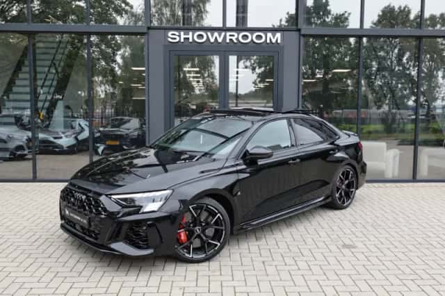 Audi RS 3 (2022) thumbnail 1