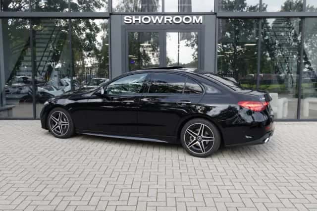 Mercedes-Benz C-Klasse (2022) thumbnail 2
