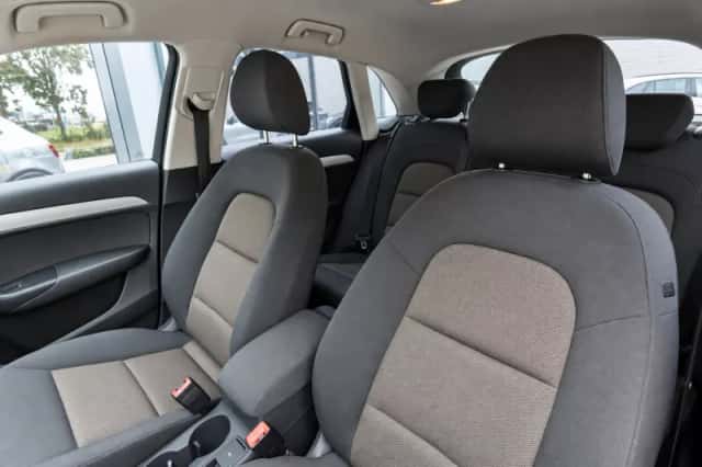Audi Q3 (2015) thumbnail 6