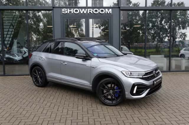 Volkswagen T-Roc (2022) thumbnail 3
