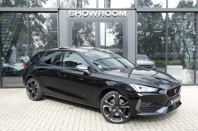 CUPRA Leon (2021) thumbnail 3