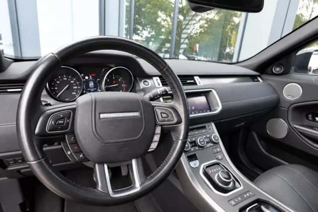 Land Rover Range Rover Evoque (2019) thumbnail 4