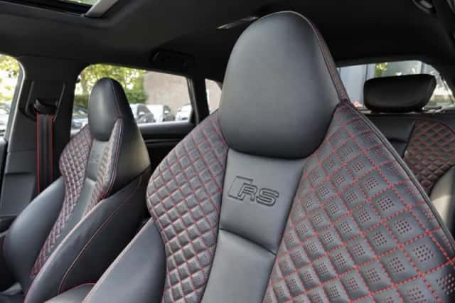 Audi RS 3 (2018) thumbnail 5