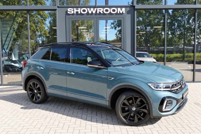 Volkswagen T-Roc (2022) thumbnail 3