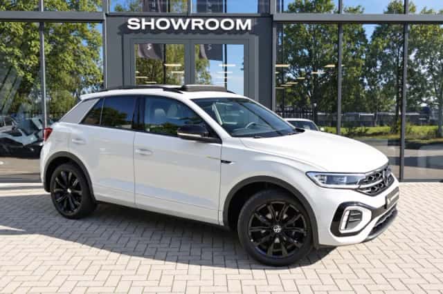 Volkswagen T-Roc (2022) thumbnail 3