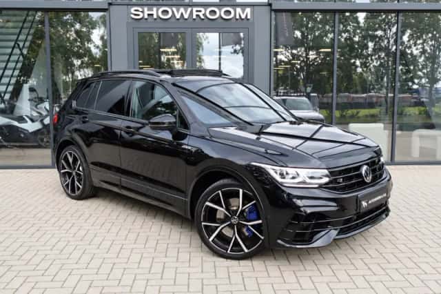 Volkswagen Tiguan (2021) thumbnail 3