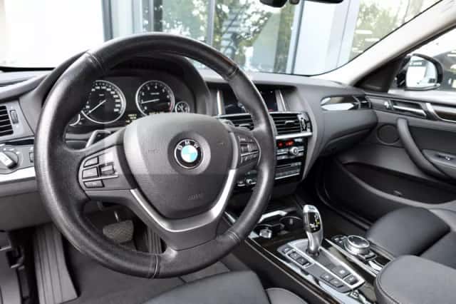 BMW X4 (2015) thumbnail 4