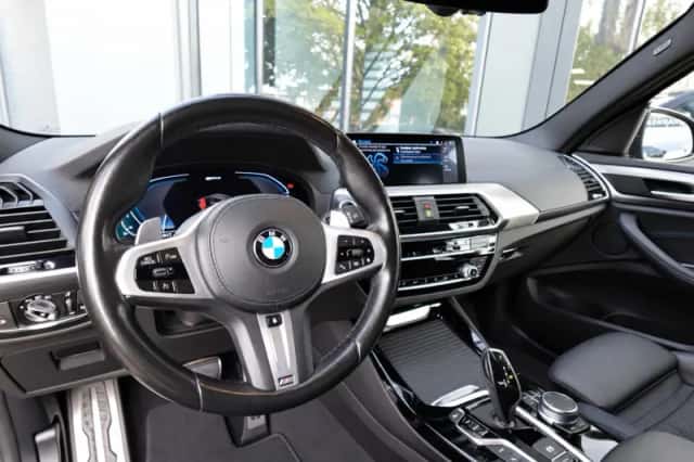 BMW X3 (2021) thumbnail 5