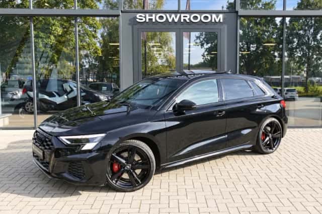 Audi S3 (2023) thumbnail 1