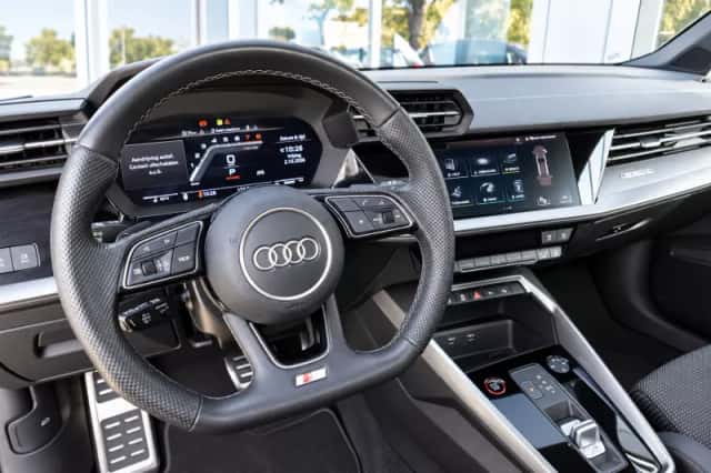 Audi S3 (2023) thumbnail 4