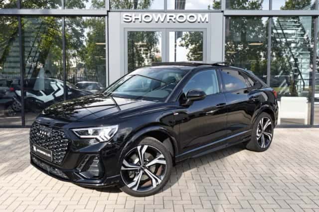 Audi Q3 Sportback (2023) thumbnail 1