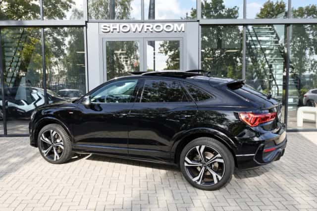 Audi Q3 Sportback (2023) thumbnail 2