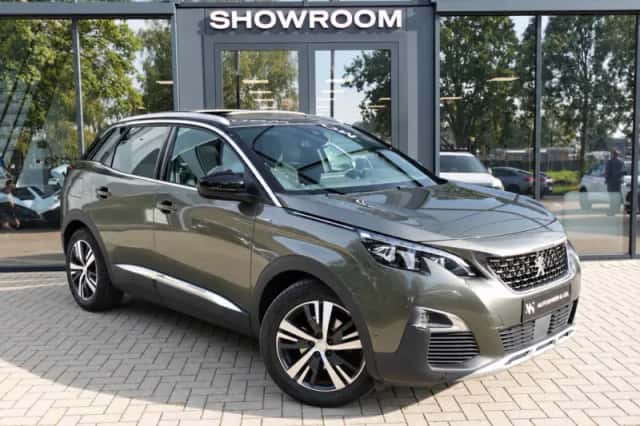 Peugeot 3008 (2017) thumbnail 3