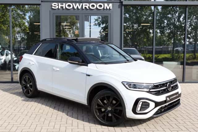 Volkswagen T-Roc (2022) thumbnail 3