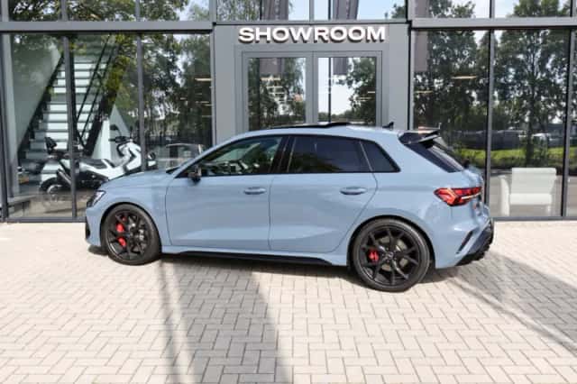 Audi RS 3 (2025) thumbnail 2