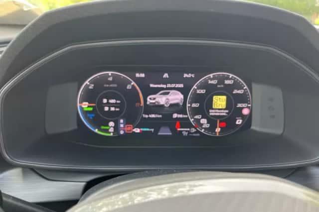 CUPRA Formentor (2024) thumbnail 4