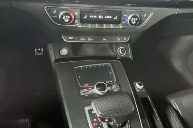 Audi Q5 (2017) thumbnail 5