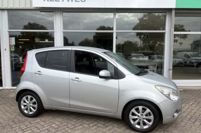 Opel Agila (2014) thumbnail 5