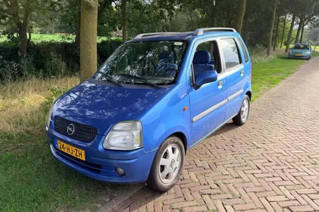 Opel Agila (2001) thumbnail 2