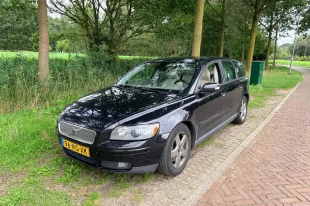 Volvo V50 (2005) thumbnail 2